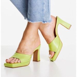 TOPSHOP 🍏 Peeptoe MULE HEEL SANDALS IN GREEN APPLE | SIZE 6.5